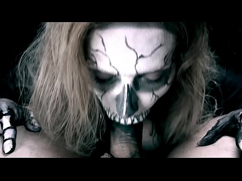 ❤️ Demoniczna dziewczyna ssąca kutasa swoimi czarnymi ustami i połykająca spermę. ❤❌ Porno at us pl.hqpornvideos.ru ☑